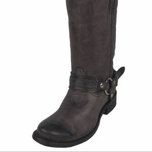 New! Men’s Corral Black Harness boots